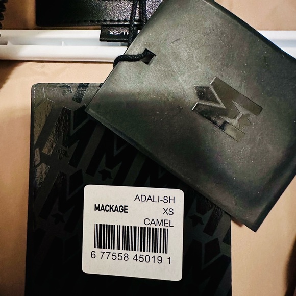 ADALI down coat with natural fur Signature Mackage Collar - Picture 3 of 4